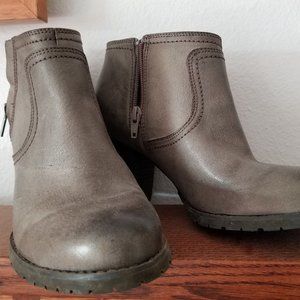 Gray Clark Artisan Ankle Boots, Size 8 1/2